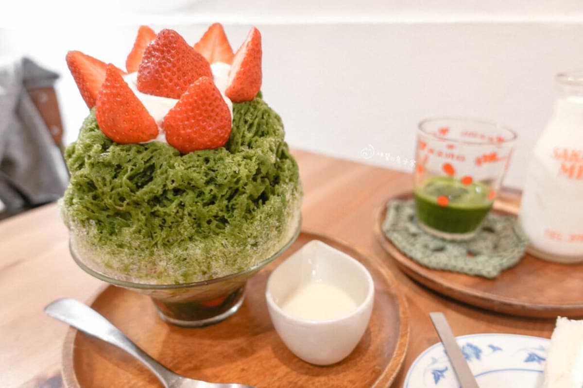 日雜系美拍甜點店！必點罕見無花果三明治、爆量草莓抹茶綠森林，順路逛赤峰街小店