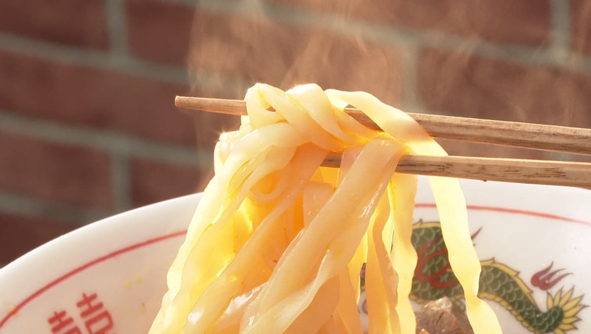 想瘦不想餓！年後減肥即食好料必備這2款：低卡咖哩飯、高纖牛肉麵