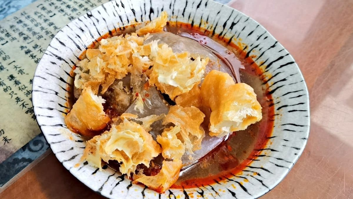 【食尚首播】彰化美食一條街必吃3家古早味:火鍋包肉圓裡、一口糯米炸、60年菱角酥 【食尚首播】彰化美食一條街必吃3家古早味:火鍋包肉圓裡、一口糯米炸、60年菱角酥