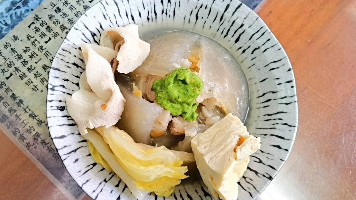 【食尚首播】彰化美食一條街必吃3家古早味:火鍋包肉圓裡、一口糯米炸、60年菱角酥 【食尚首播】彰化美食一條街必吃3家古早味:火鍋包肉圓裡、一口糯米炸、60年菱角酥