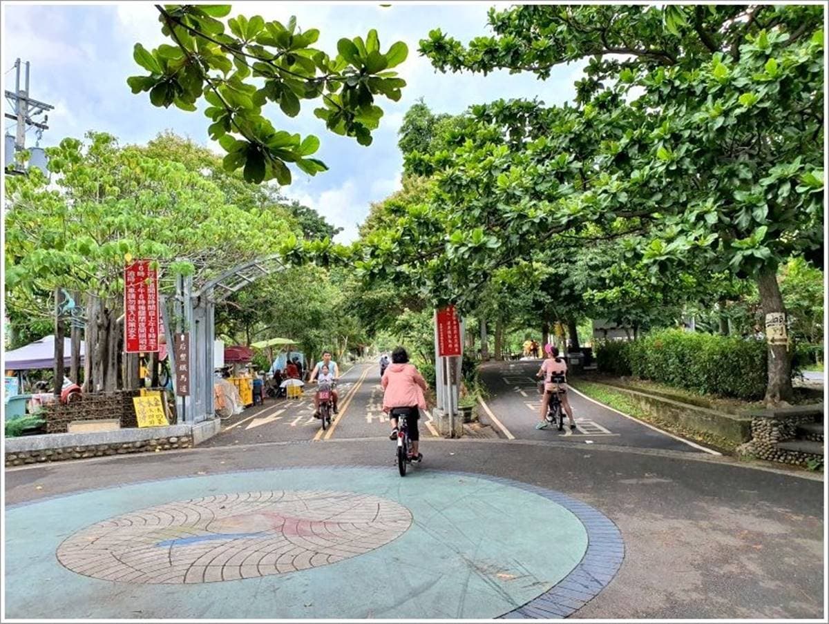 好逛好拍!「雙豐」單車親子遊4打卡點:百年隧道、日治花樑鋼橋、三角玻璃屋冰店 好逛好拍!「雙豐」單車親子遊4打卡點:百年隧道、日治花樑鋼橋、三角玻璃屋冰店