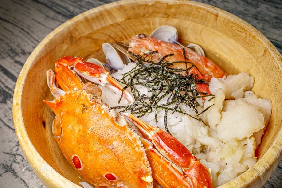 快衝基隆偽出國！穿琉球傳統服裝、嘗沖繩美食，還能順遊台版彩虹島、西班牙教堂遺址