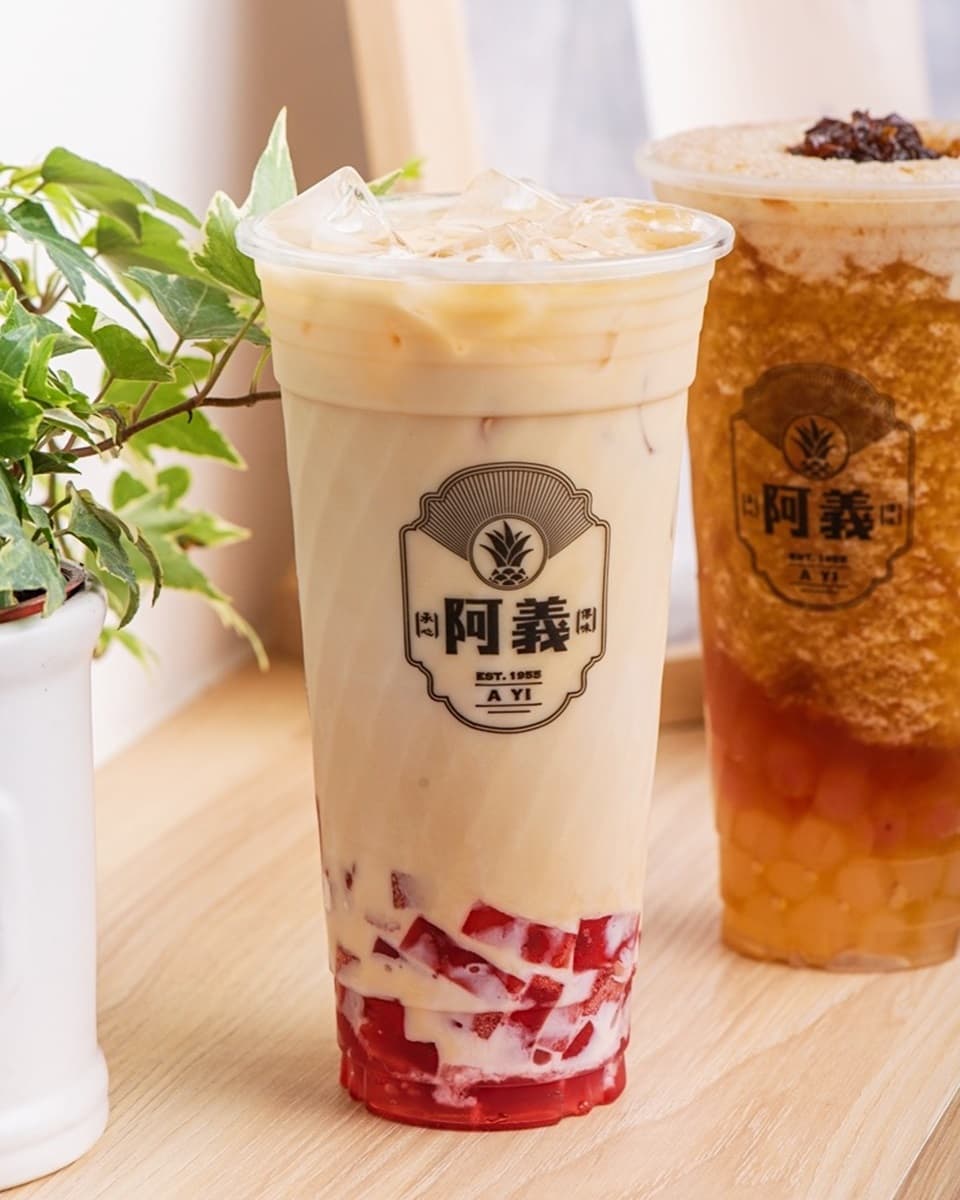 【新開店】古早味鳳梨冰手搖飲名店來台南！12種彩色珍珠美翻，竟然還有辣椒口味