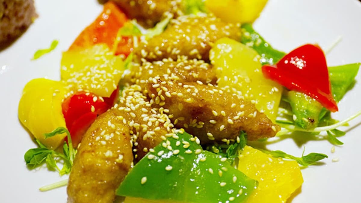 台中隱藏版景觀餐廳!「江南水鄉風園區」吃燻鴨胸套餐,還有水上木棧步道可美拍 台中隱藏版景觀餐廳!「江南水鄉風園區」吃燻鴨胸套餐,還有水上木棧步道可美拍