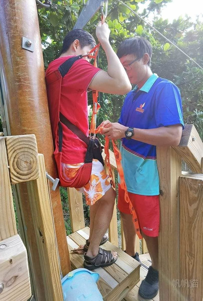 大人小孩都超嗨！墾丁海洋渡假村玩空中滑索、漆彈射擊，還有暑假限定SUP