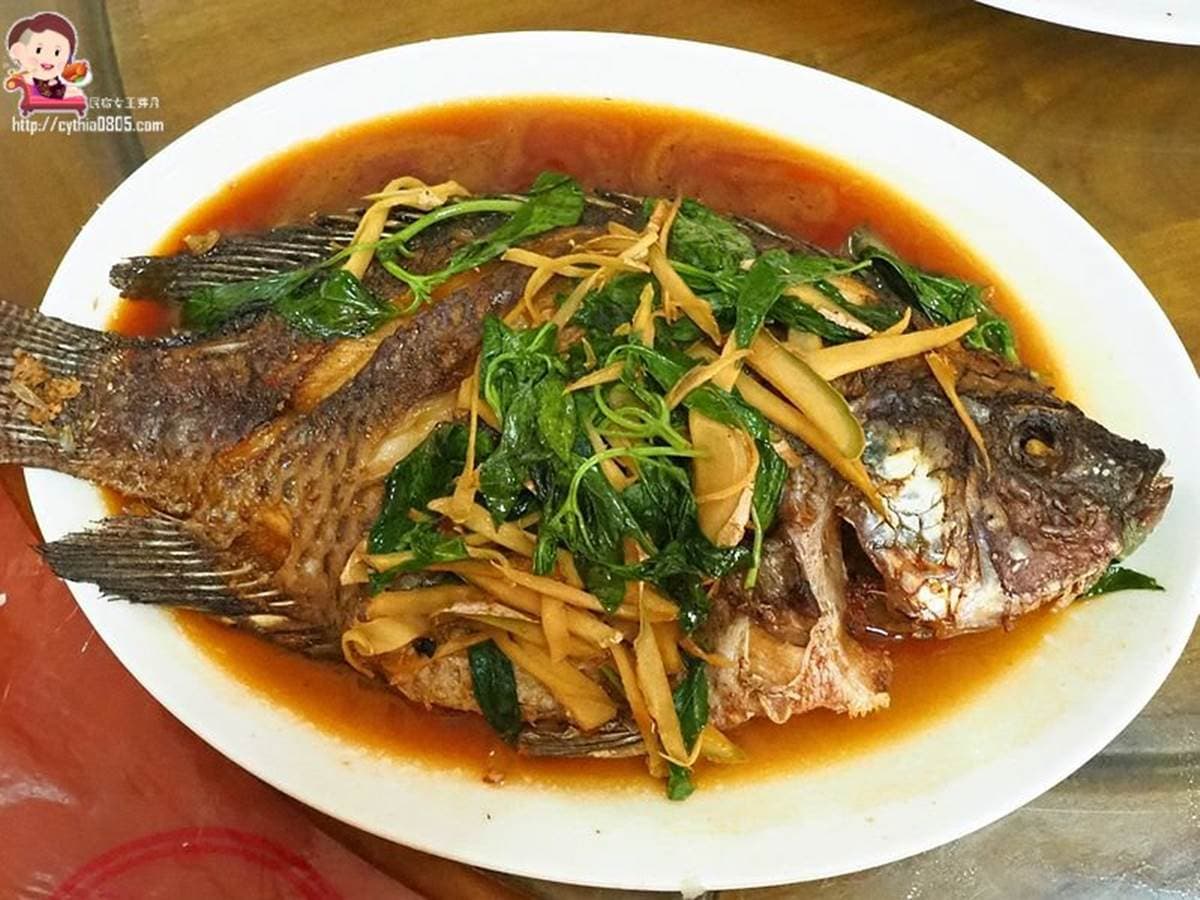 在地人帶路才吃得到!桃園5家無招牌美食:整隻蝦蒸餃、鐵皮屋烤香腸、私房熱炒店 在地人帶路才吃得到!桃園5家無招牌美食:整隻蝦蒸餃、鐵皮屋烤香腸、私房熱炒店