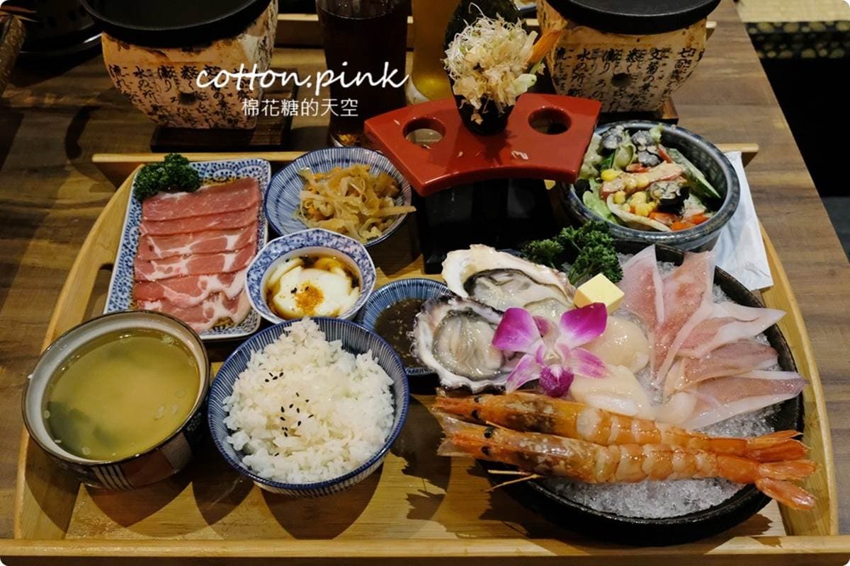 １個人也能開烤！A5和牛燒肉套餐只要699元，超澎派海鮮總匯500元有找
