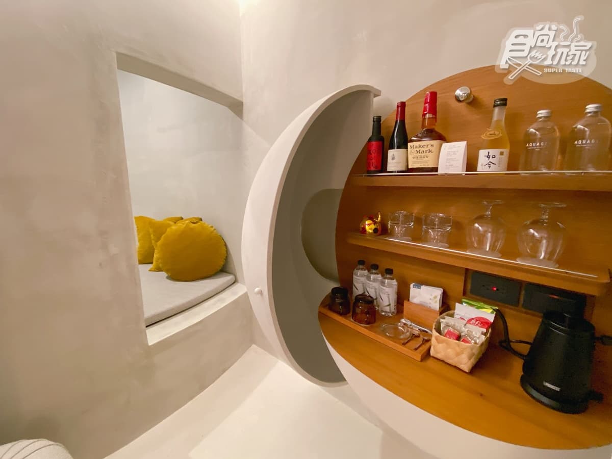 一秒飛日本！最新打卡旅宿「了了礁溪」，7大房型有樹洞、巨蛋，還能在「洞穴」吃早餐