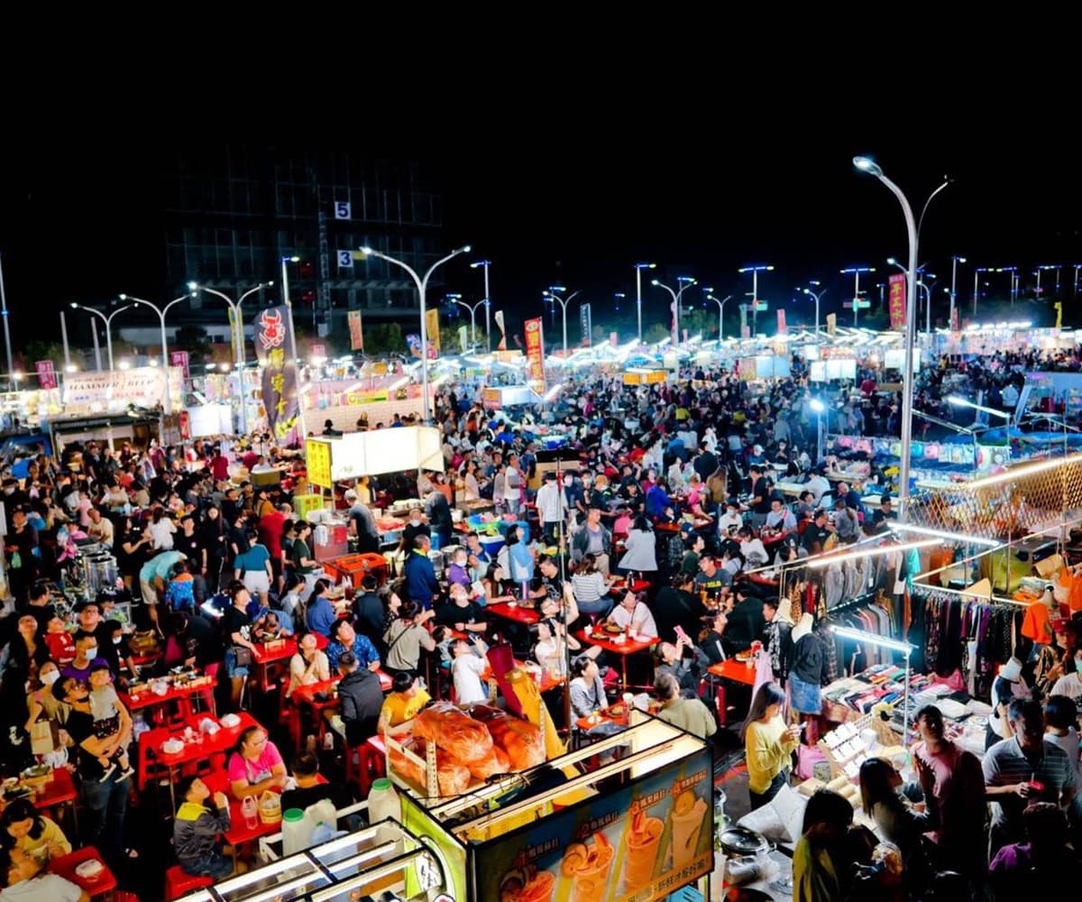 台中人久等了！「總站夜市」開幕日期、新名字一次看，搭捷運就能開逛