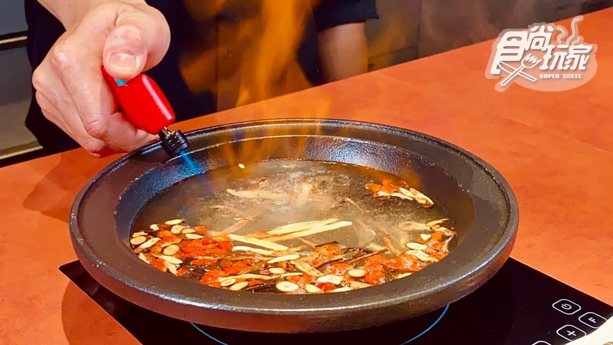 台中超夯石頭火鍋北上！萬客什鍋4/1迎客，用餐送「海鮮肉品３選１」優惠券