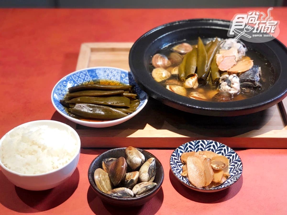 台中超夯石頭火鍋北上！萬客什鍋4/1迎客，用餐送「海鮮肉品３選１」優惠券