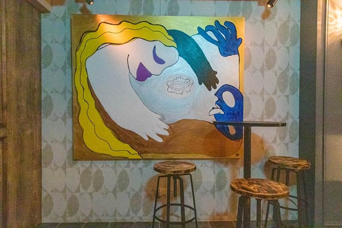 神祕餐酒館入口有玄機!必吃「無花果醬鴨胸」像朵花,「巷販擔擔麵」調酒竟然加肉乾 神祕餐酒館入口有玄機!必吃「無花果醬鴨胸」像朵花,「巷販擔擔麵」調酒竟然加肉乾