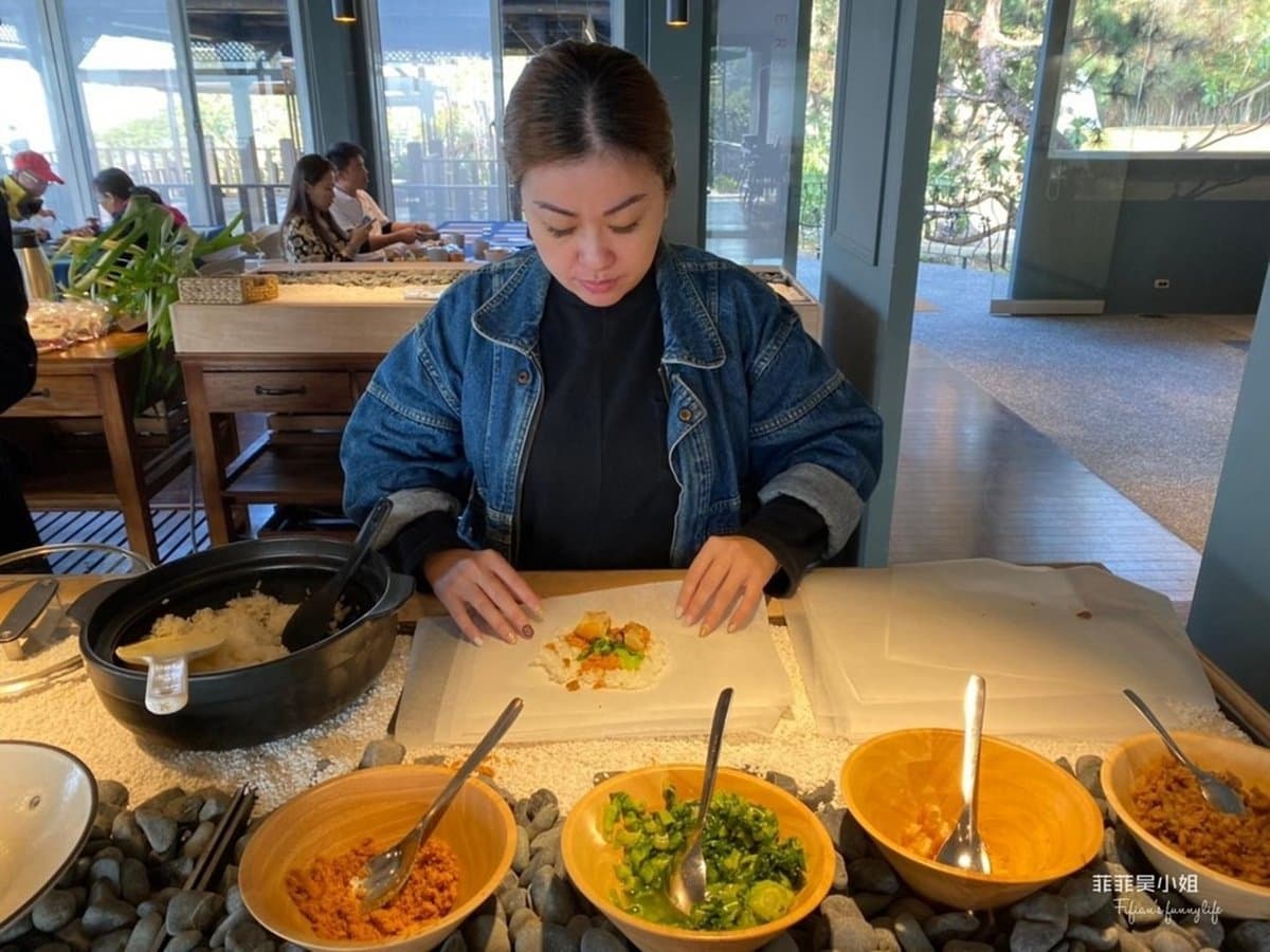 台中超豪華懶人露營！坐擁山林祕境、嗑中西式Buffet，還有大草原讓小孩徹底放電
