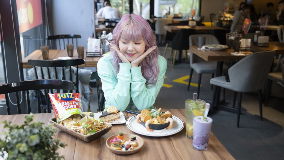 酥脆太唰嘴！RITZ攜手樂子推創意聯名餐，鮮蝦起司通心麵、巧克力花生派超邪惡