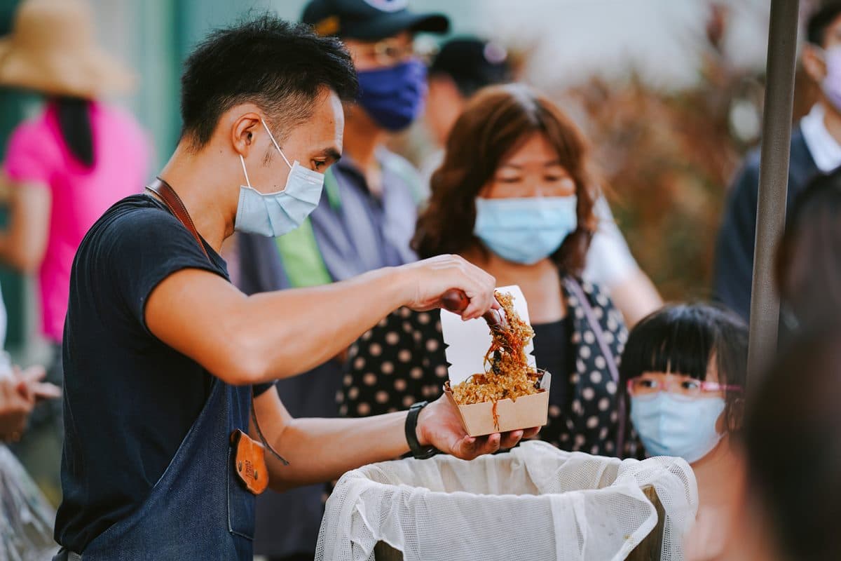 蔬食控請收下！新艸食祭「遊牧食草」集結超過100家蔬食餐飲，從早吃到晚都沒問題