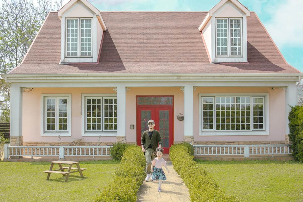 打卡「整棟粉紅」鄉村小屋！下午茶必嘗「愈嚼愈香」手工司康，匈牙利紅椒雞想吃先預定