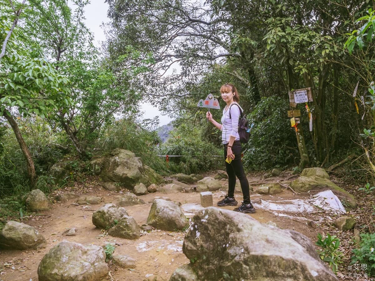 週末親山小健行！打卡IG超夯「大彩壁」，還能解鎖一座小百岳