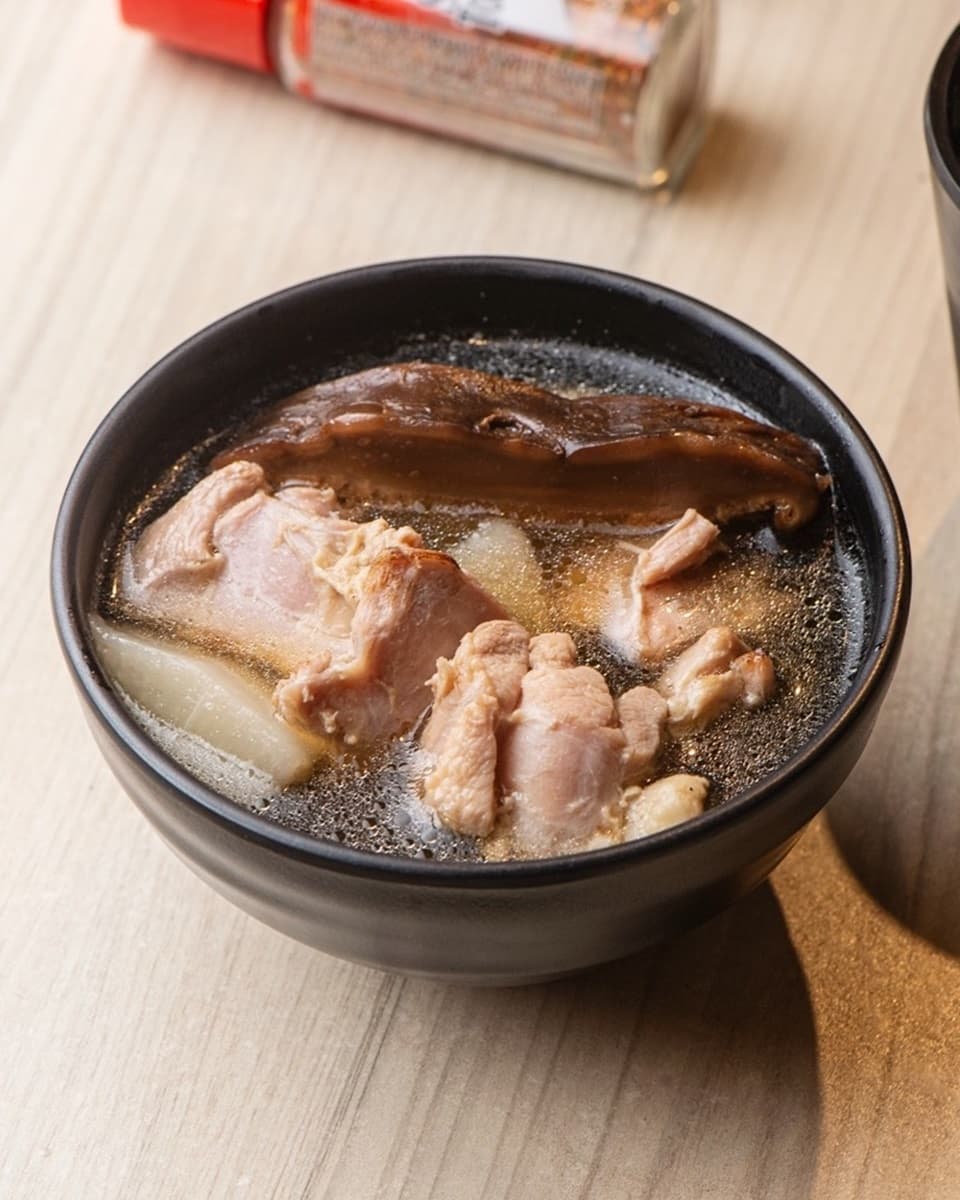 【新開店】CP值超高！99元起開吃現炒鐵板燒，飲料放題、剝皮辣椒雞湯免費續