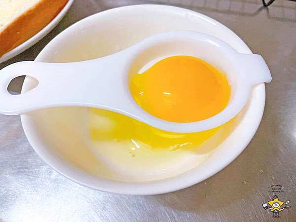 搞定孩子們的下午茶！在家做超療癒「雲朵蛋吐司」，料理初心者也能上手