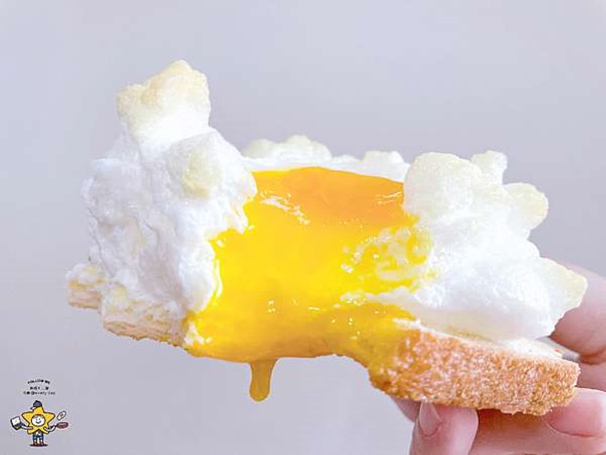 搞定孩子們的下午茶！在家做超療癒「雲朵蛋吐司」，料理初心者也能上手
