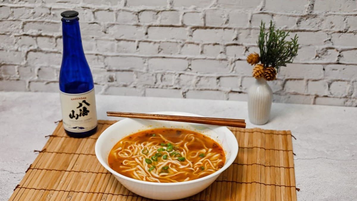 麵食控防疫必備！網推５家超唰嘴乾拌麵：大塊牛腱肉、獨門川麻醬、手工日曬關廟麵