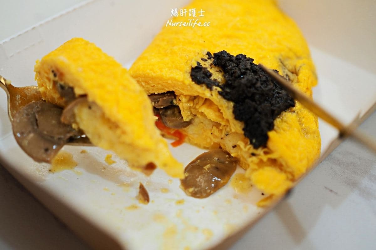 好佛心!大分量早午餐店外帶「黑松露蛋捲」7折就能吃,半價泰式義大利麵也必點 好佛心!大分量早午餐店外帶「黑松露蛋捲」7折就能吃,半價泰式義大利麵也必點