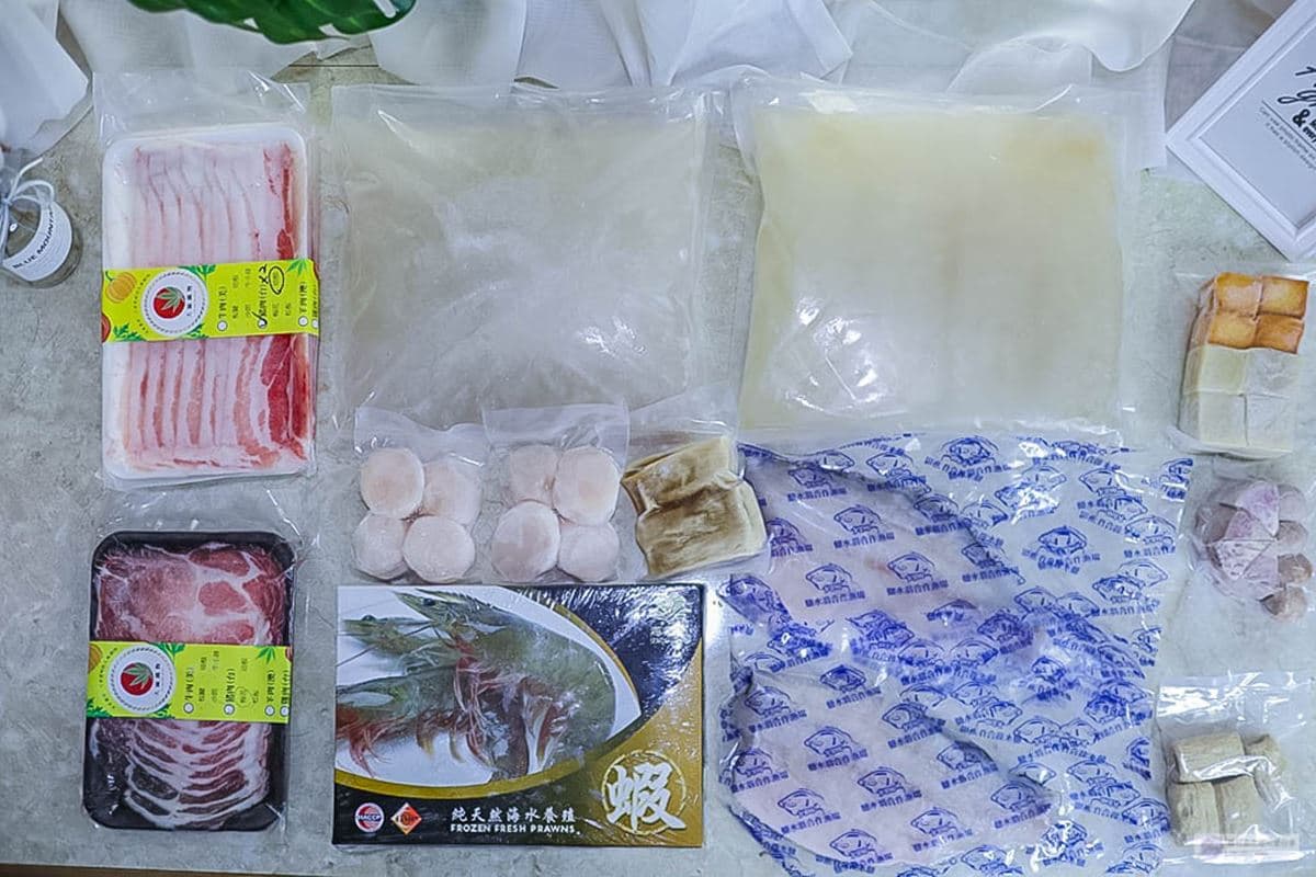 海鮮控開嗑！超澎派火鍋「生鮮宅配組」吃得到50元硬幣大干貝，海水養殖手掌蝦Q彈無腥味