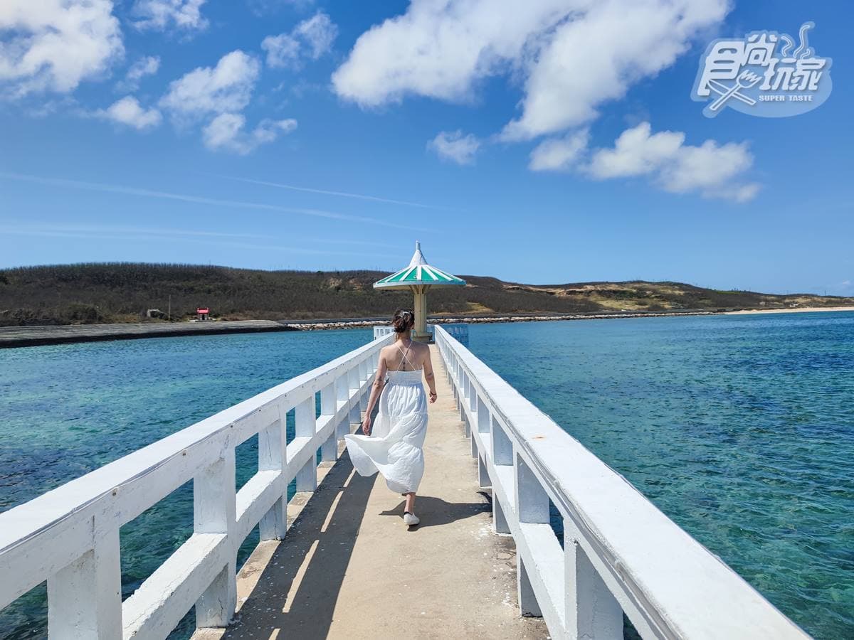 美到炸！勇闖澎湖必玩７大IG景點，划向「祕境沙洲」到「絕美峇里島酒吧」