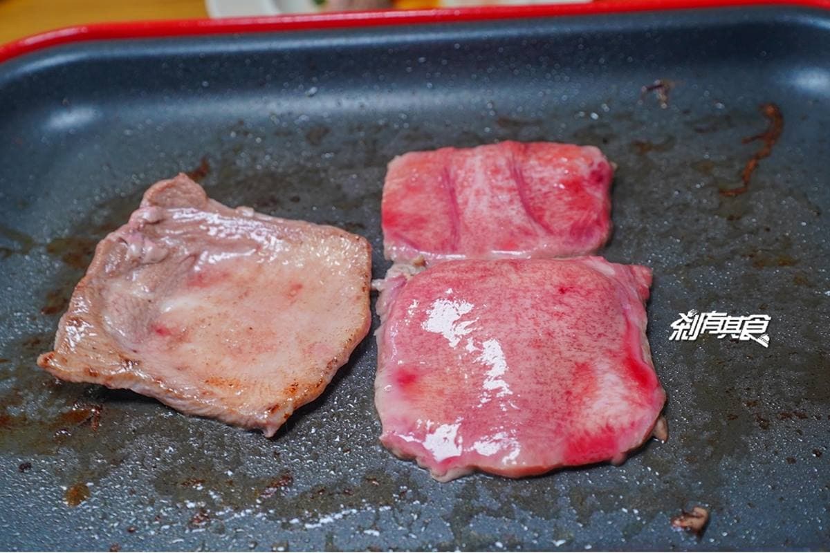 下殺7折!日式燒肉店「宅配禮盒」有7款高級牛肉,先嗑「Q嫩牛舌」配特製蔥鹽才對味 下殺7折!日式燒肉店「宅配禮盒」有7款高級牛肉,先嗑「Q嫩牛舌」配特製蔥鹽才對味
