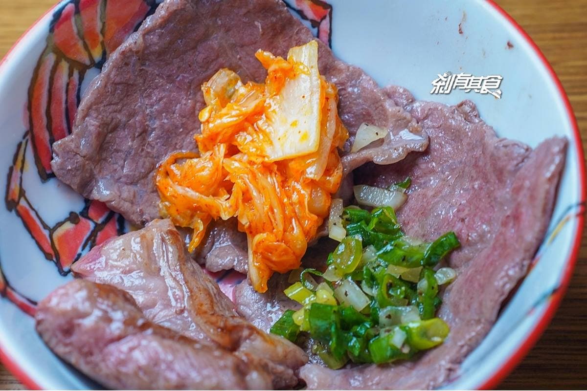 下殺7折!日式燒肉店「宅配禮盒」有7款高級牛肉,先嗑「Q嫩牛舌」配特製蔥鹽才對味 下殺7折!日式燒肉店「宅配禮盒」有7款高級牛肉,先嗑「Q嫩牛舌」配特製蔥鹽才對味