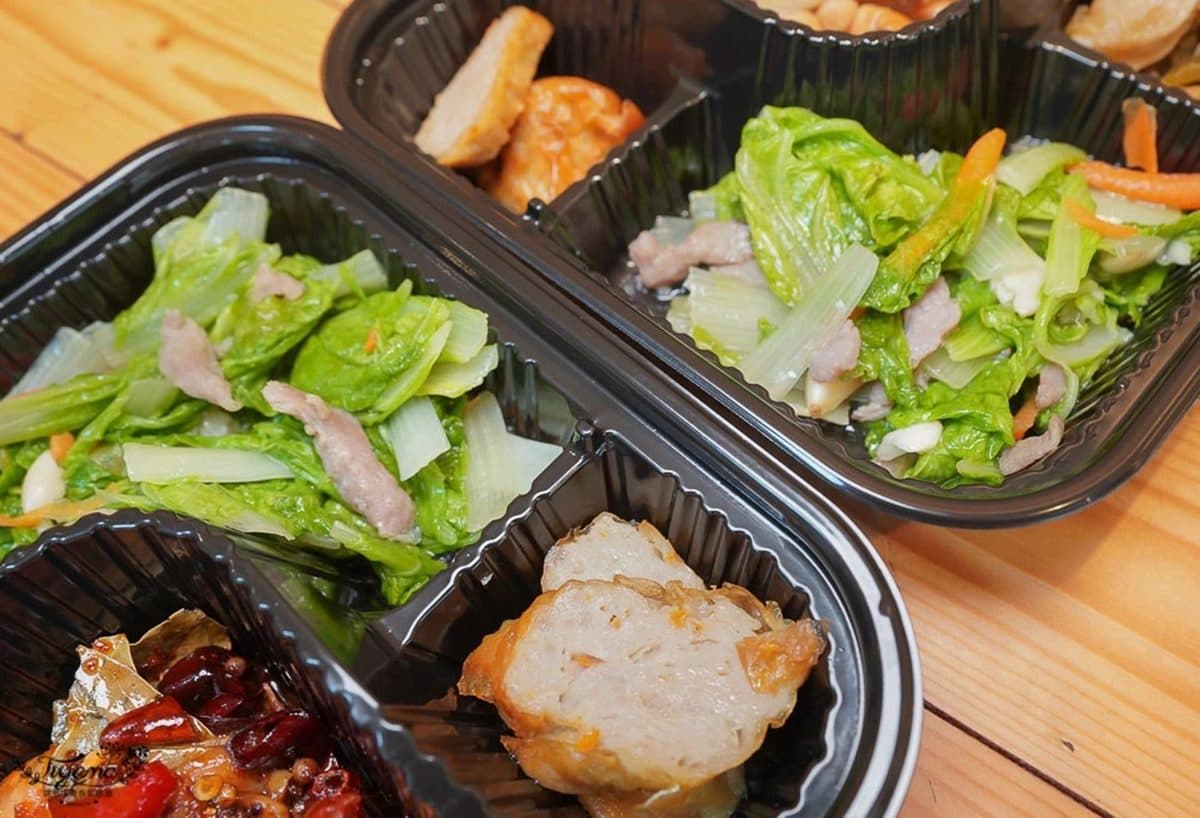 台日混搭！炊飯專賣店推「香Q釜鍋飯+台菜」餐盒，先嗑醬燒嫩雞、隱藏版「辣味燒蝦」
