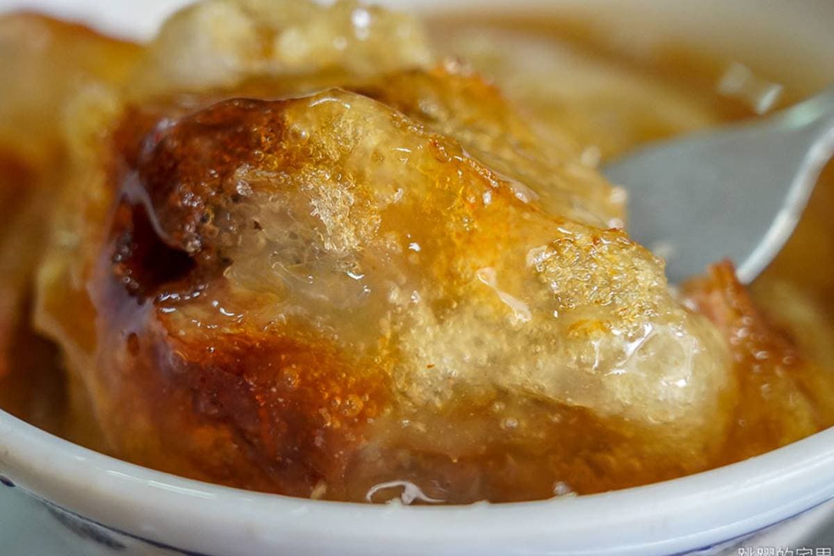 5000則好評！60年老店「脆皮肉圓」包入整顆干貝超過癮，酥脆外皮宛如「炸雞」口感