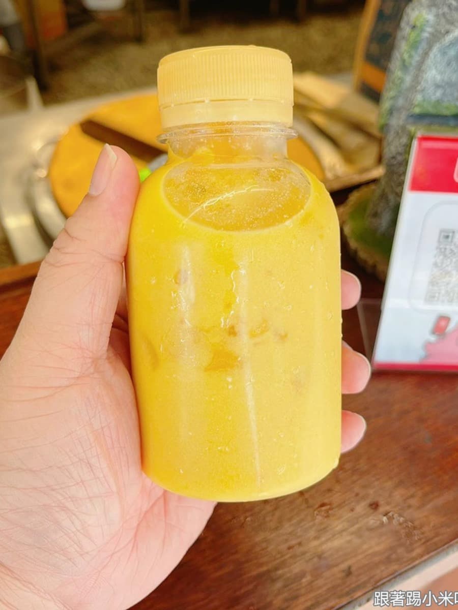 每天限量50碗！鋪滿滿「三杯雞佛飯」麻油香鹹中帶甜，「東石蚵滷飯」現點現燙更鮮美