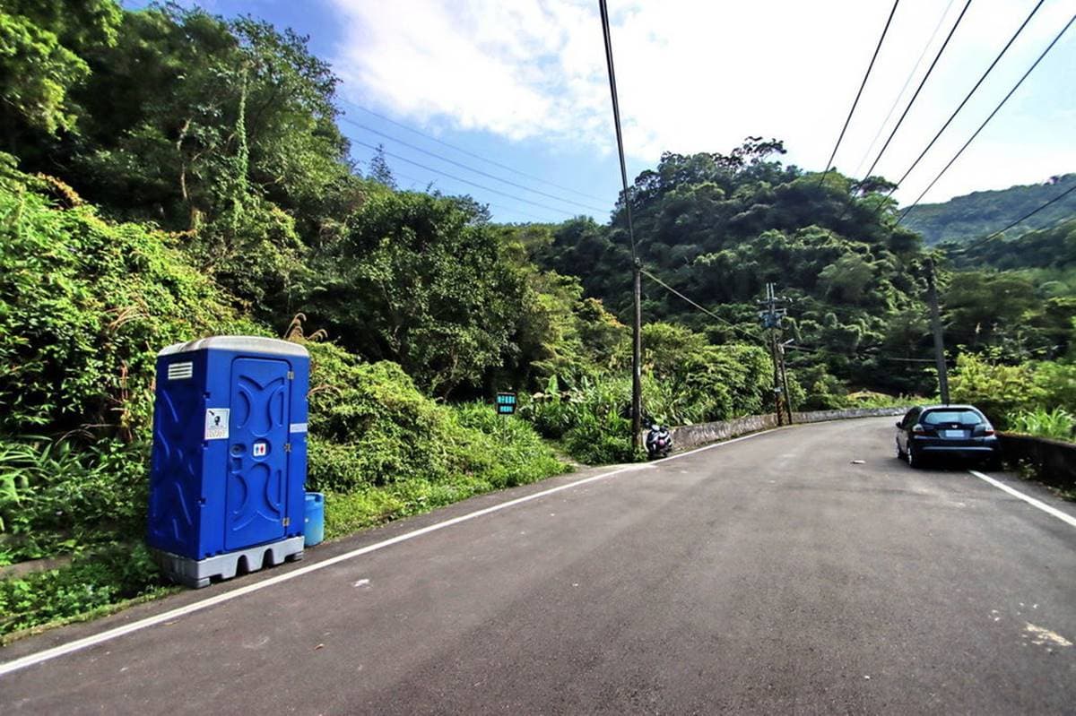 消暑祕境再+1!20分鐘「叢林步道」可賞瀑布、蕨類生態,還能走「輪胎小道」看美景 消暑祕境再+1!20分鐘「叢林步道」可賞瀑布、蕨類生態,還能走「輪胎小道」看美景