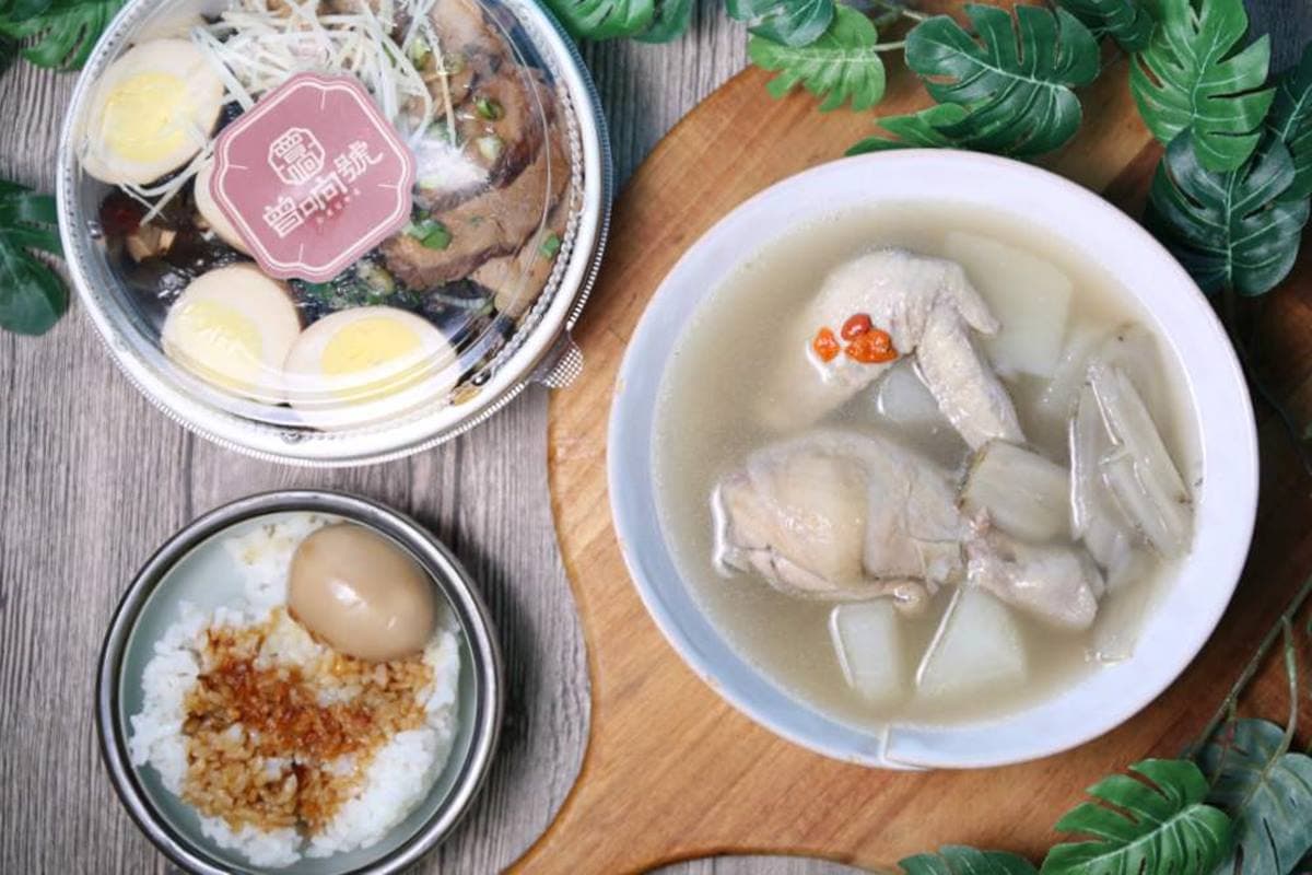 想吃請按鈴！「懷舊小吃」藏身豪宅只能外帶，買湯就送「豬油拌飯加滷蛋」超划算