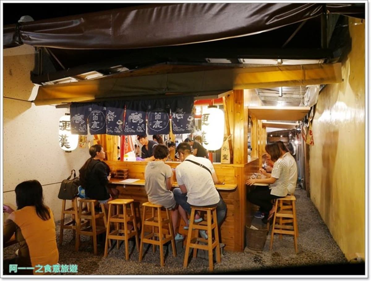 1秒飛日本!日式居酒屋「屋台風」設計超好拍,必點「三味丼」鋪滿3種肉只要75元 1秒飛日本!日式居酒屋「屋台風」設計超好拍,必點「三味丼」鋪滿3種肉只要75元