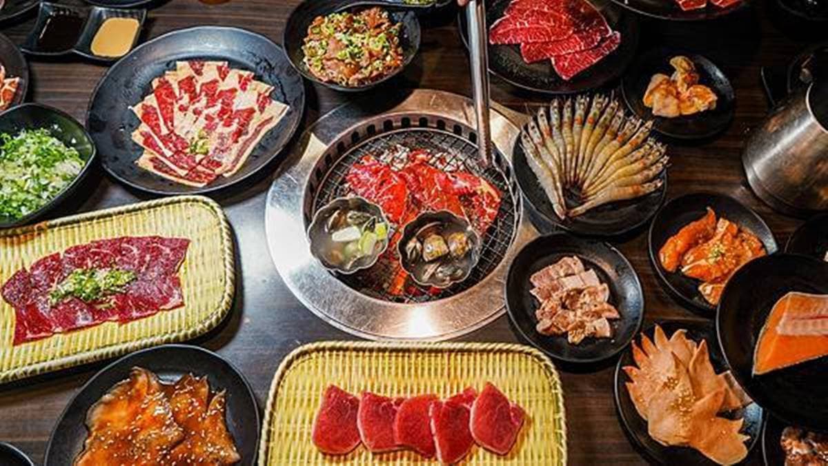 最低只要299元!南部8家高CP值燒烤吃到飽:整隻波士頓龍蝦、百種食材選擇 最低只要299元!南部8家高CP值燒烤吃到飽:整隻波士頓龍蝦、百種食材選擇