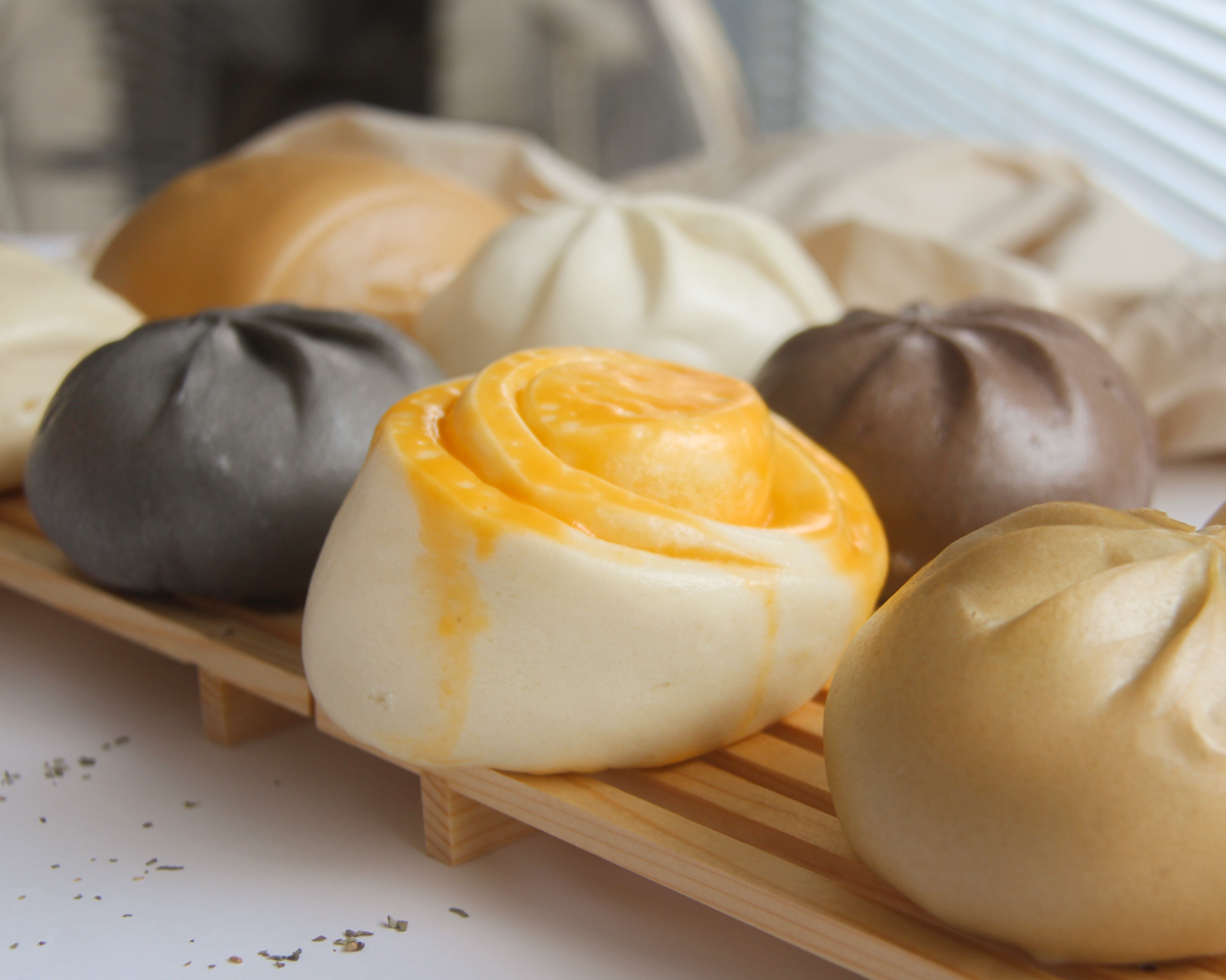 比咖啡館還美！新竹超好拍「白色系韓風包子店」，氣炸４色小饅頭、暴餡彩色包子必吃