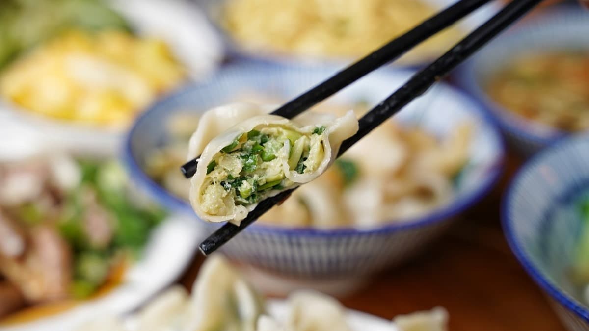 總統也愛!苗栗復古麵館必嘗「國宴粄條」,純手工「溫體豬水餃」單吃就夠味 總統也愛!苗栗復古麵館必嘗「國宴粄條」,純手工「溫體豬水餃」單吃就夠味