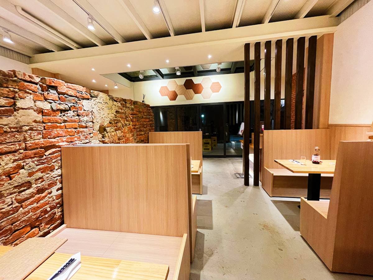 打卡送地瓜球！台南老屋咖啡廳「女巫湯麵」吸睛又好吃，嘗鮮必點芒果肉粽