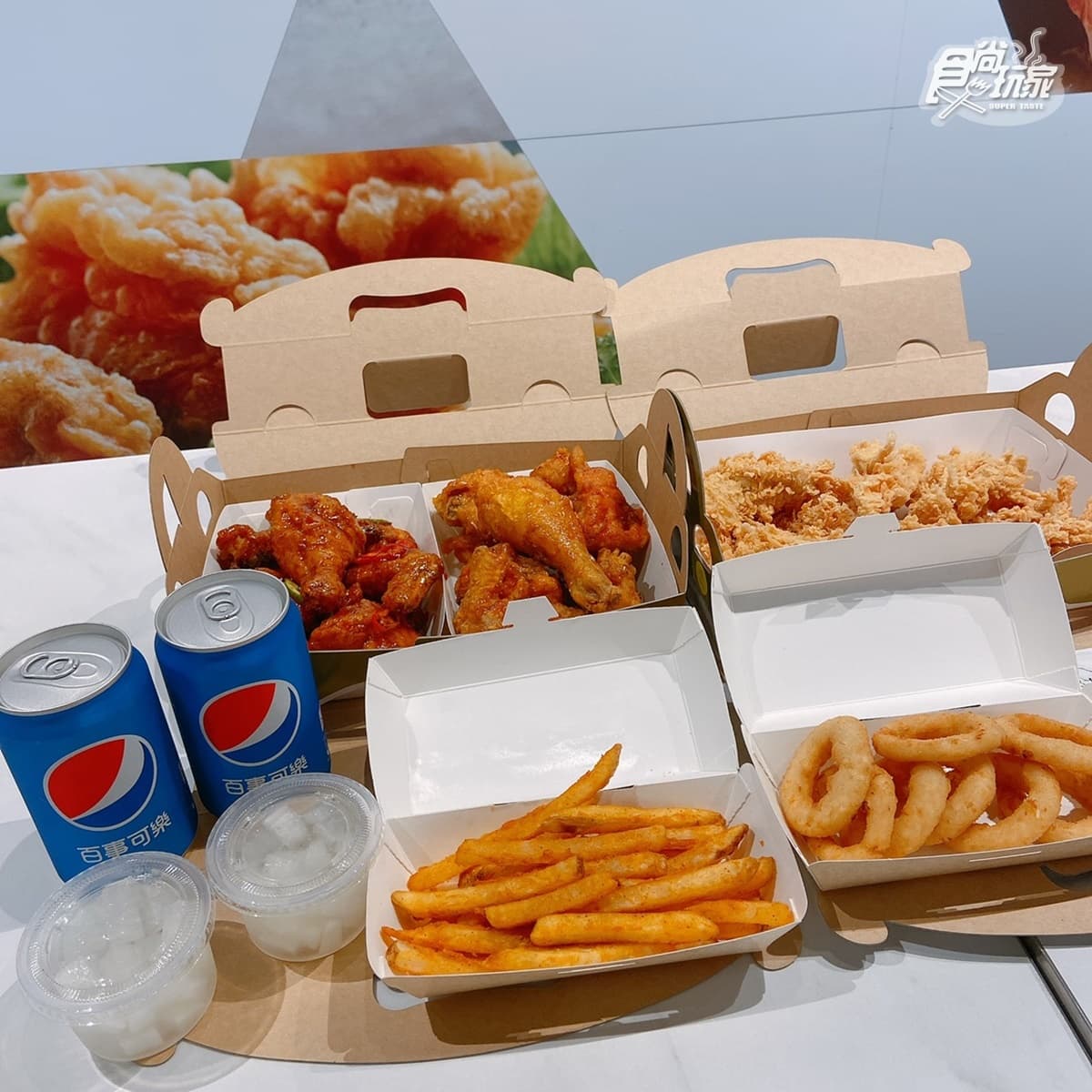韓式炸雞bb.q CHICKEN登場！韓式甘醬、蒜味蜂蜜必吃，全品項９折、炸年糕免費送