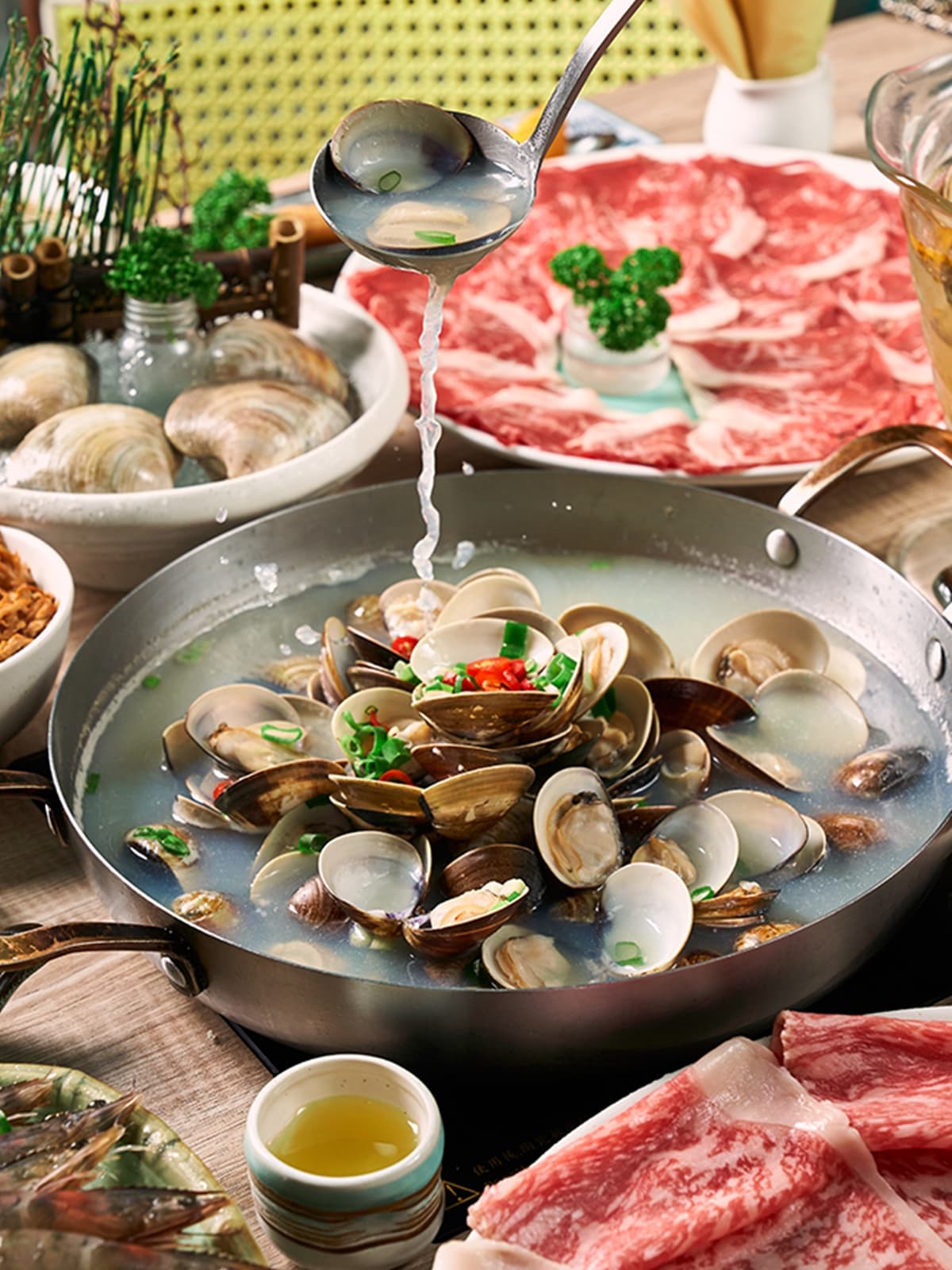 海量「卜卜蜆」滿額狂送17張兌換券！波士頓龍蝦、無骨牛通通免費吃