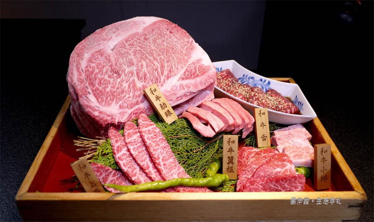 一次嘗５種部位！台北「和牛料理」選用日本皇室御用肉品，蒸煮肉片入口即化