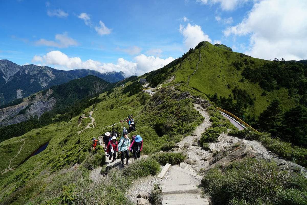 爬合歡山沒你想得難!「入門3路線」新手攻頂不用1小時,第2條網美最愛 爬合歡山沒你想得難!「入門3路線」新手攻頂不用1小時,第2條網美最愛