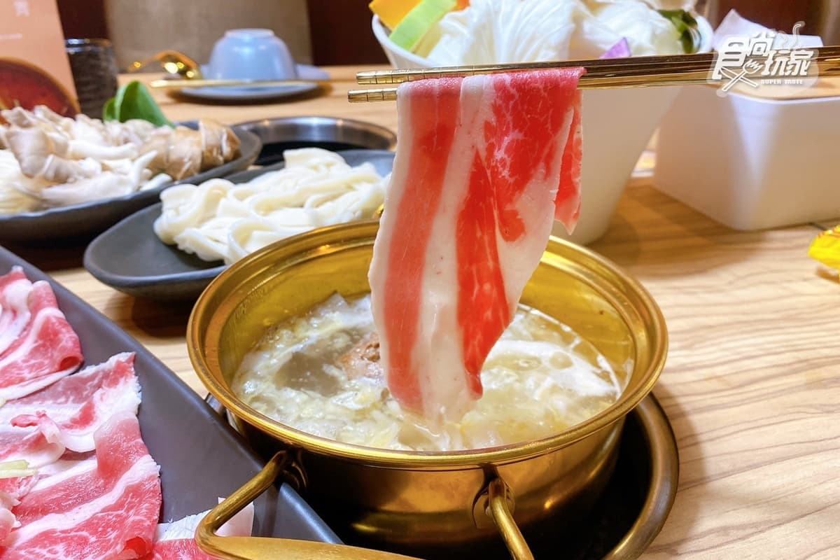 「鍋底界LV」開實體店了！必嘗招牌麻辣、酸白菜鍋，還有４款精釀啤酒可喝