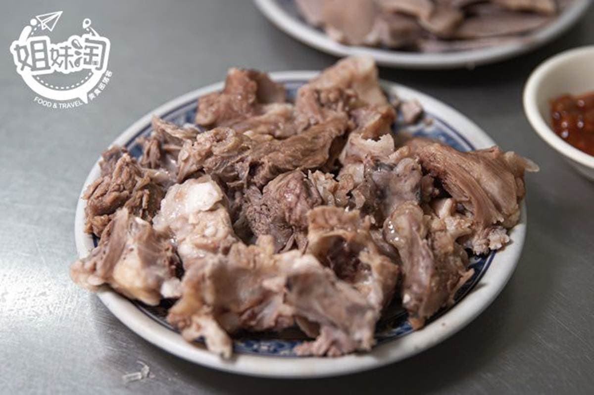 飄香一甲子！高雄「隱藏版豬舌冬粉」嘗得到獨特奶香，麻油涼拌豬舌超唰嘴