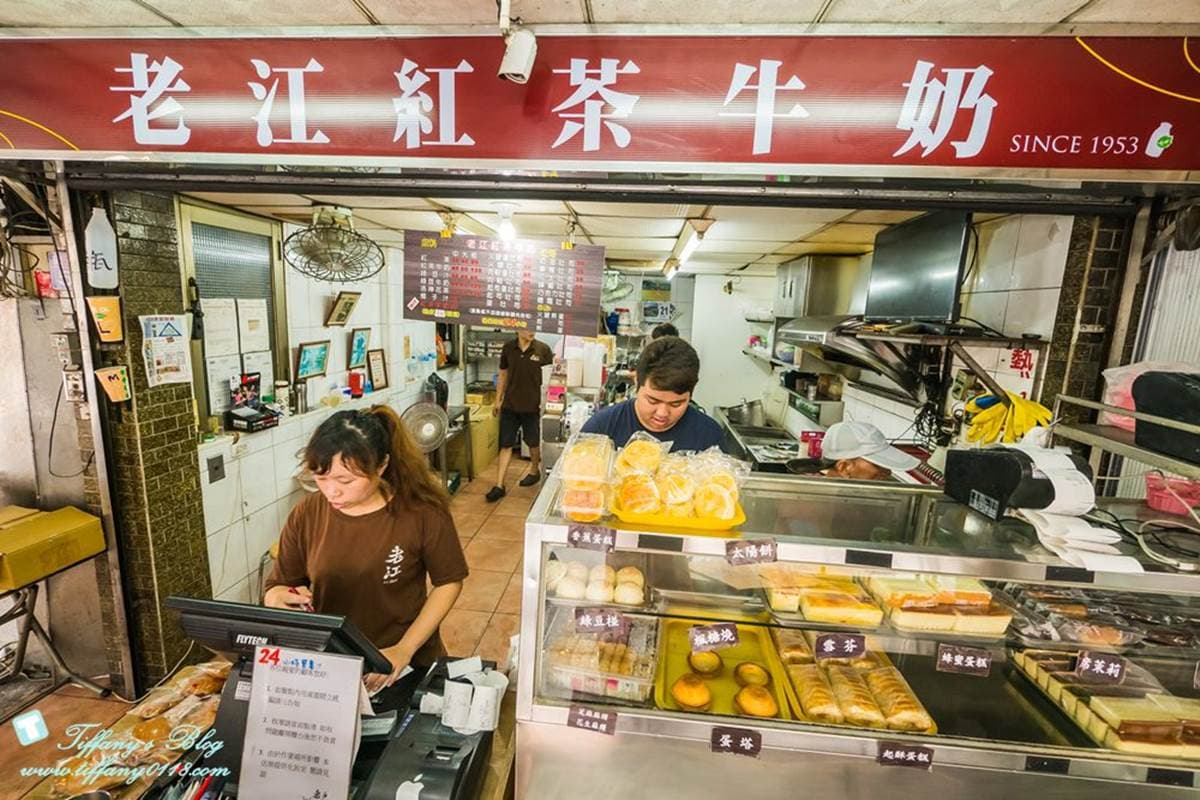 高雄60年老店！古早味「紅茶牛奶」24小時喝得到，火腿蛋吐司加乳瑪琳更對味