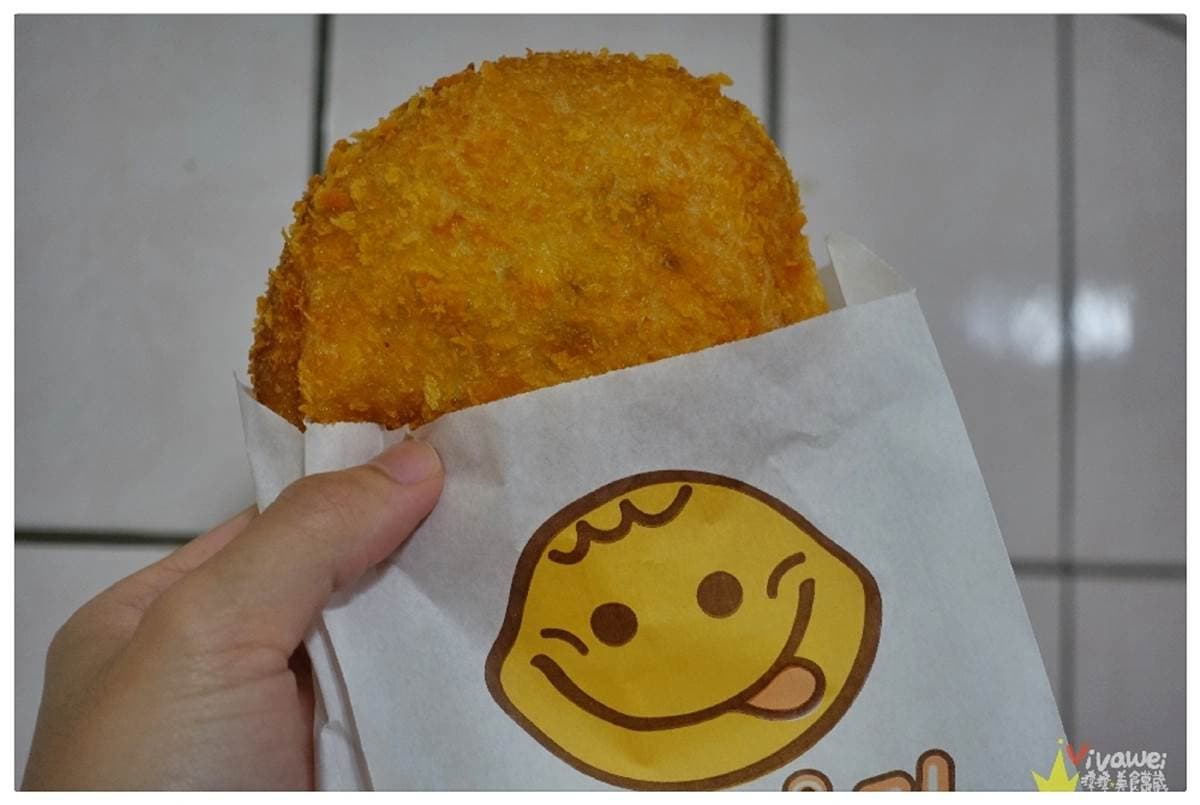日本人掛保證!花蓮4.6星「咖哩麵包」口味超道地,外皮酥脆鬆軟冷掉也好吃 日本人掛保證!花蓮4.6星「咖哩麵包」口味超道地,外皮酥脆鬆軟冷掉也好吃