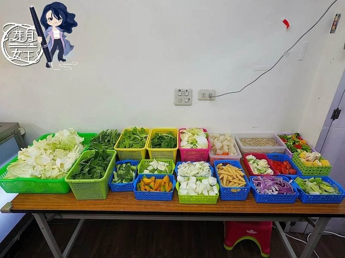老闆超佛心！桃園「祕製紅茶滷味」蔬菜夾到飽只要60元，必加自製榨菜更唰嘴