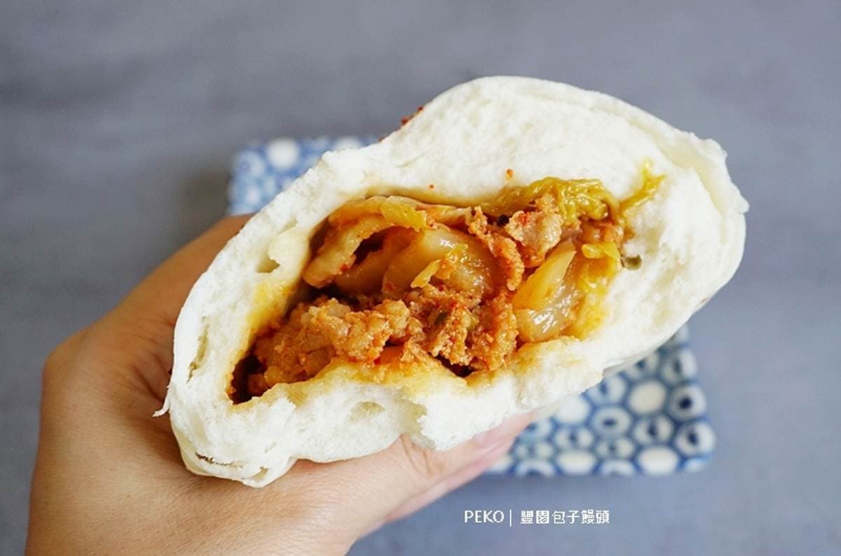 新北耶誕城順吃！網推板橋必嘗８美食：超萌柯基屁屁麵包、日賣千顆肉包